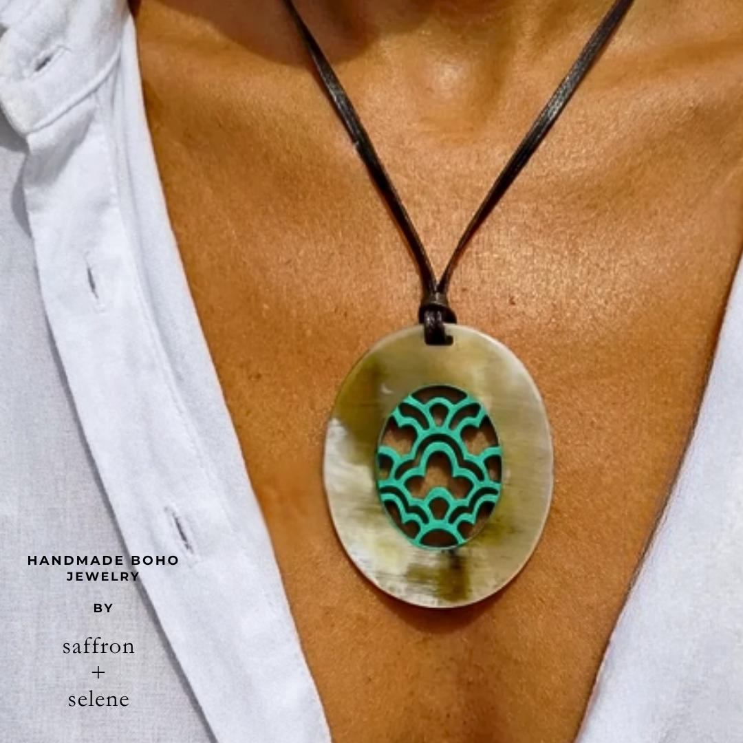 Handmade Buffalo Horn Pendant Necklace – Turquoise Carved Boho Statement Jewelry